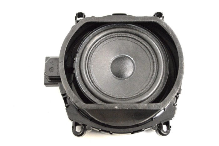 Subwoofer BMW X5 F15, F85 2015 OEM: 9287756 13775796