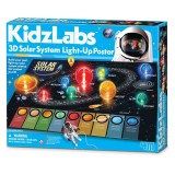 Joc educativ 4M, Poster luminos 3D cu sistemul solar, Kidzlabs