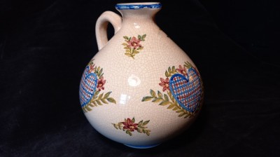 VAS CERAMIC - VECHI - DECOR MANUAL - DEOSEBIT - FORMA INTERESANTA foto