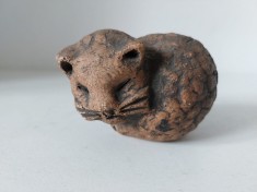 Pisica ceramica, lucrata manual / Hand Made - artist made, lut, 8x6cm