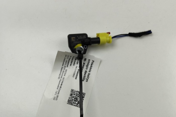 Senzor de impact st&acirc;nga față SKODA OCTAVIA III Combi 5E5 2014 OEM: 3Q0959351 30641621