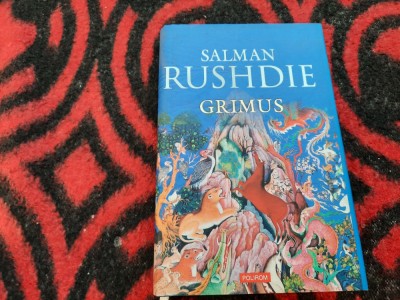 SALMAN RUSHDIE GRIMUS CARTONATA foto