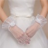 Manusi Mireasa Elegante Albe, Plasa Semitransparenta, Scurte, cu Flori &amp; Volanas - Marime Universala