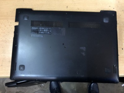 Bottomcase Lenovo Ideapad U41-70 ---- A180 foto