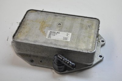 Răcitor de ulei AUDI Q7 4M 2016 OEM: 06M117015M 3720402 foto