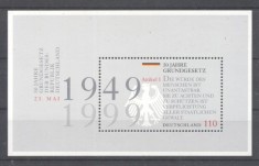 Germany Bundes 1999 Constitution perf. sheet Mi.B48 MNH DA.203