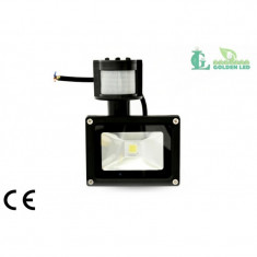 Proiector LED 10W de exterior cu senzor de miscare lumina calda foto