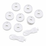 Cumpara ieftin Set 8 Protectii pentru Prize cu 2 Chei de Deblocare, Sistem de Siguranta pentru Copii, ABS Rezistent, Alb, 3.7 x 2.3 cm