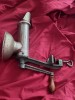 Masina de stors rosii masiva veche,masina manuala tip zdrobitor rosii,bulion