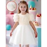 Cumpara ieftin Rochie Alba de Vara cu Trandafiri