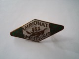 Insigna campionatul cooperativelor mestesugaresti III romania RSR hobby colectie, Romania de la 1950