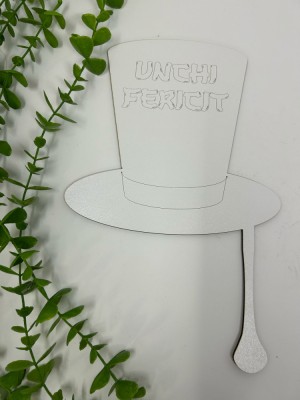 Props in forma de palarie,din MDF foto
