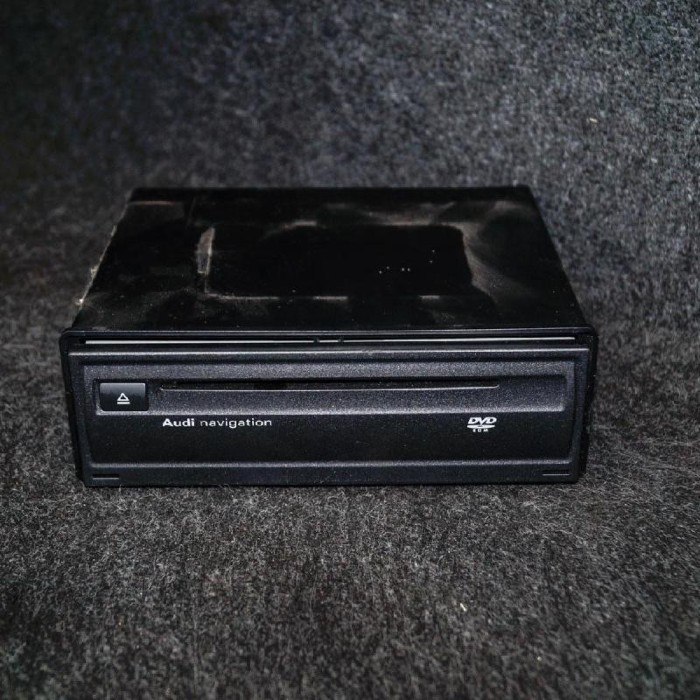 AUDI A8 D3 4E2, 4E8 2005 OEM: 4E0919977 SKU: 1851532
