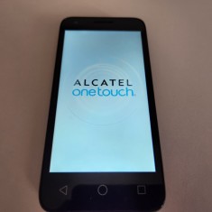 Telefon Alcatel Onetouch Pixi 3 cu Ecran de 4.5 inch - Folosit