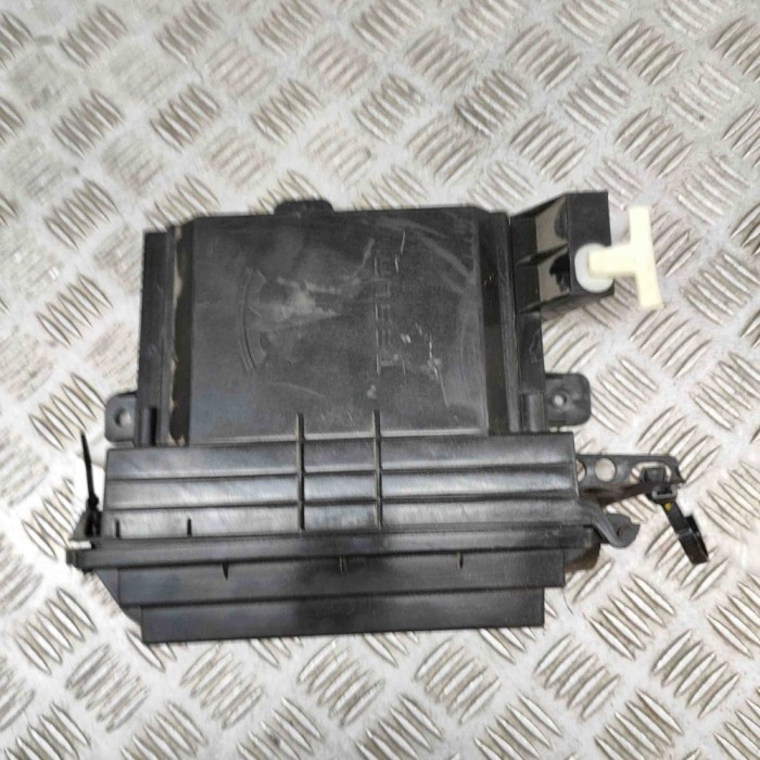 Modul de confort TESLA MODEL X 2016 OEM: 1058358-03-C 27212086