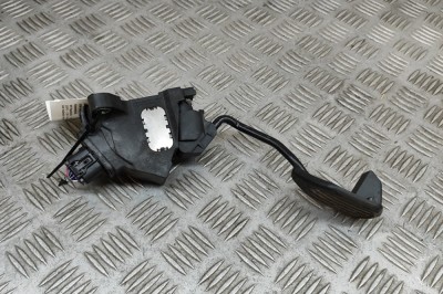 Pedala de accelerație TOYOTA YARIS _P13_ 2014 OEM: 78110-0D040 30335530 foto