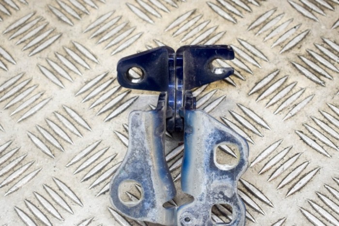 Balama ușă st&acirc;nga față TESLA MODEL 3 2018 OEM: 1101037-00-D 14696972