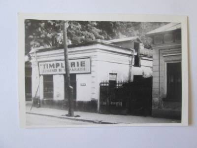 Fotografie 90 x 60 mm T&amp;icirc;mplărie comenzi si reparații Bucuresti anii 70 foto