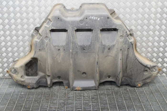 Scut motor central spate NISSAN LEAF ZE0 2014 OEM: 748A2-3NL0A | 11692328
