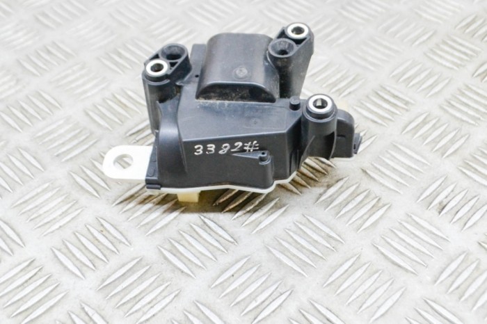 Alt modul de control TESLA MODEL 3 2018 OEM: 1089334-00-H,P1089334-00-H | 15413139