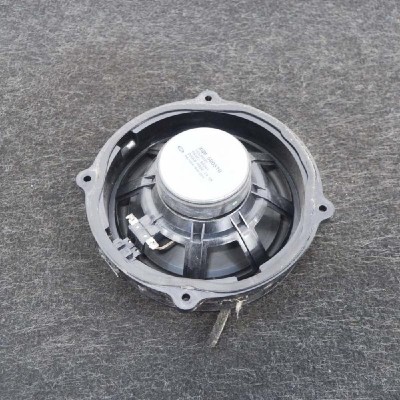 Difuzor ușă dreapta spate LAND ROVER RANGE ROVER III L322 2009 OEM: XQM500510 3503587 foto