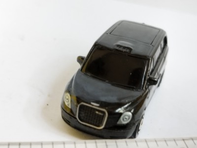 bnk jc Matchbox MB 1206 Levc Tx taxi foto