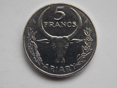 5 FRANCS 1988 MADAGASCAR foto