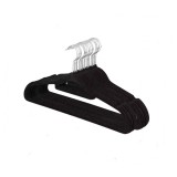 Set 10 Umerase Catifea Antiderapante Negre IdeallStore&reg; cu Carlig Rotativ, 45cm - Umerase Haine, Pantaloni si Accesorii