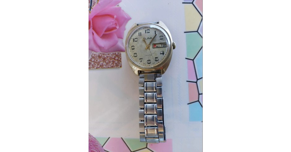 CEAS SLAVA 20 RUBINE , PLACAT CU AUR , ANII 80 , FUNCTIONEAZA, Mecanic ...