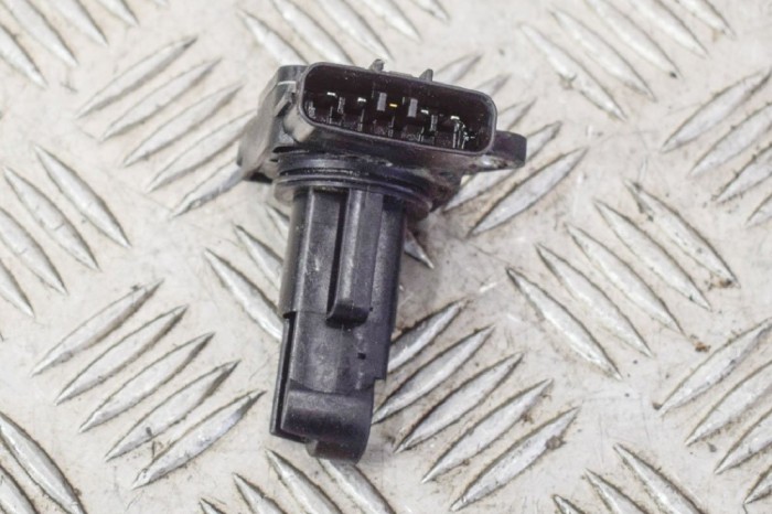Debitmetru de aer TOYOTA PRIUS Hatchback _W2_ 2006 OEM: 197400-2030,22204-22010 11303655