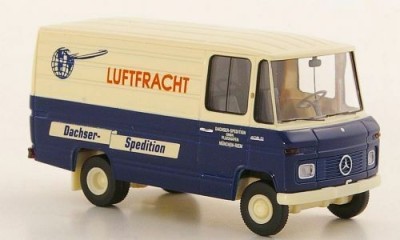 Macheta Mercedes L 406 D Kasten - Dachser Spedition - Brekina scara 1:87 foto