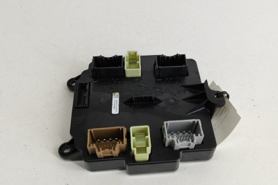 Modul de control ușă dreapta spate TESLA MODEL X 2017 OEM: 1062056-10-B 25804622 foto