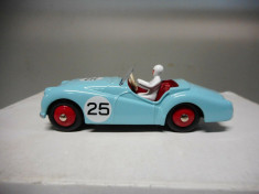 Macheta TRIUMPH TR2 SPORTS - Dinky Toys foto