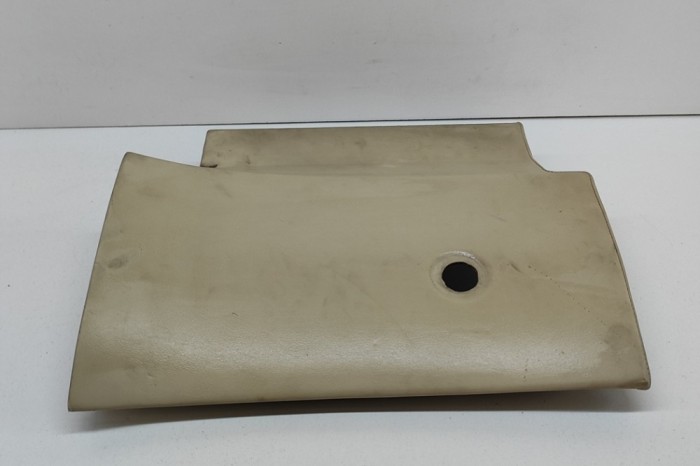 Ornament inferior planșa de bord ASTON MARTIN DB7 Coupe 1995 26456832