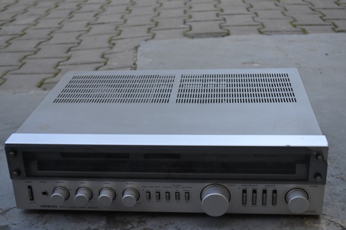 Amplificator 0nkyo TX 3000