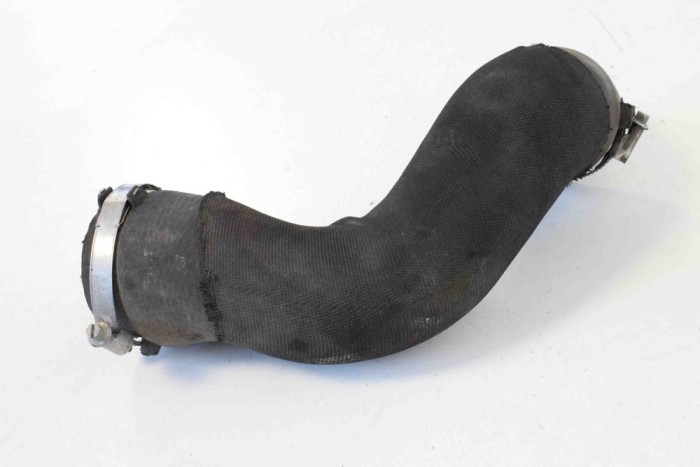 Furtun intercooler dreapta AUDI A4 Avant 8K5, B8 2009 OEM: 8K0145737H