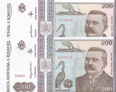 Romania 200 lei 1992 - Grigore Antipa -Serii consecutive 509644/45 P-100 UNC !!! foto