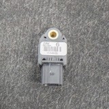 Senzor de impact dreapta spate TOYOTA HILUX VII Pick-up _N1_, _N2_, _N3_ 2011 OEM: 89831-04020 10613382