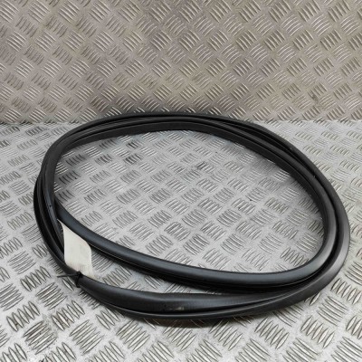 Garnitura ușă st&amp;acirc;nga spate MAZDA CX-5 KF 2022 OEM: KB7W-68-913C foto