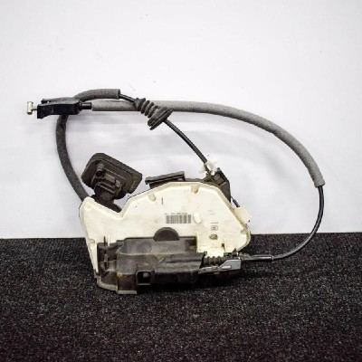 &amp;Icirc;ncuietoare ușă dreapta spate VW GOLF VII 5G1, BQ1, BE1, BE2 2014 OEM: 5K4839016R 3678760 foto