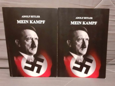 MEIN KAMPF-ADOLF HITLER (2 VOL) (ROMANA) foto