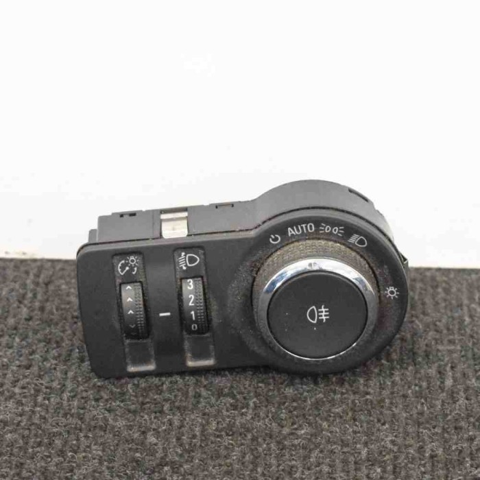 Modul de control comutator faruri OPEL INSIGNIA A G09 2010 OEM: 13268696 3748506