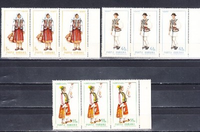 M1 TX9 2 - 1968 - Costume nationale I - perechi de cate trei timbre foto