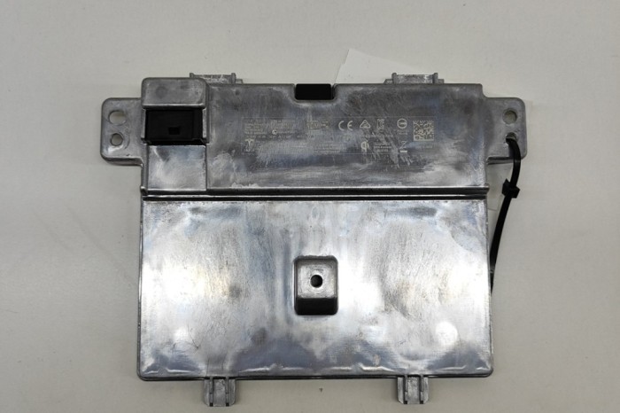 Stație de &icirc;ncărcare wireless TESLA MODEL 3 2023 OEM: 1755100-00-D 22060972