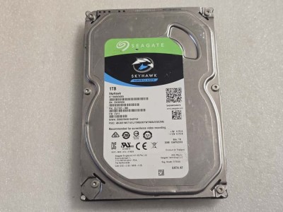 Hard disk desktop Seagate Skyhawk ST1000VX005, 1TB, 3,5&amp;quot; 64Mb foto