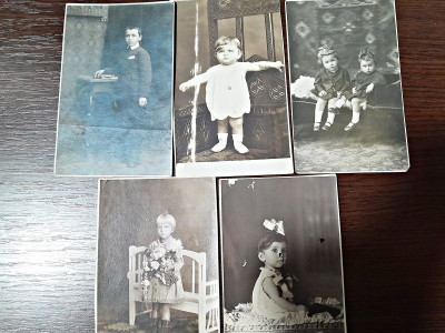 Fotografii tip carte postala, copii in perioada interbelica, set de 5, necirculate foto