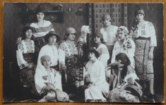 Carte postala interbelica tip fotografie, necirculata; Costume populare