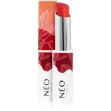 NEO MAKE UP Intense Serum No Transfer Lipstick ruj cu persistență &icirc;ndelungată cu efect mat culoare 01 Red Carpet Lips 3.5 g