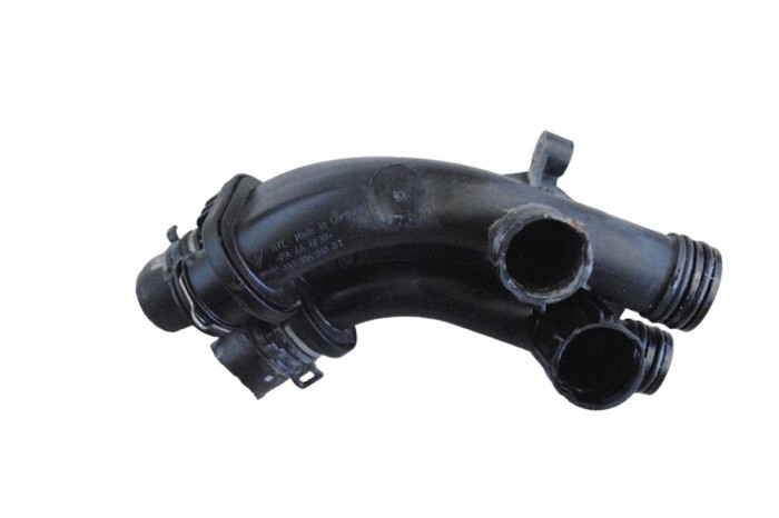 Furtun de lichid de răcire PORSCHE 911 991 2015 OEM: 9A110601002 25805943