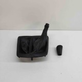 Manson de piele schimbător de viteze TOYOTA HILUX VII Pick-up _N1_, _N2_, _N3_ 2016 OEM: 58808-0K120,58841-0K110 30193232